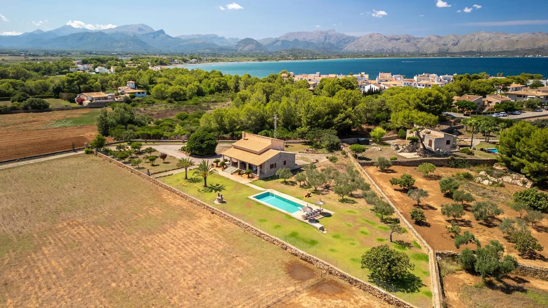 Villa Can Mosca, Garden And Swimming Pool Close To Beach 알쿠디아